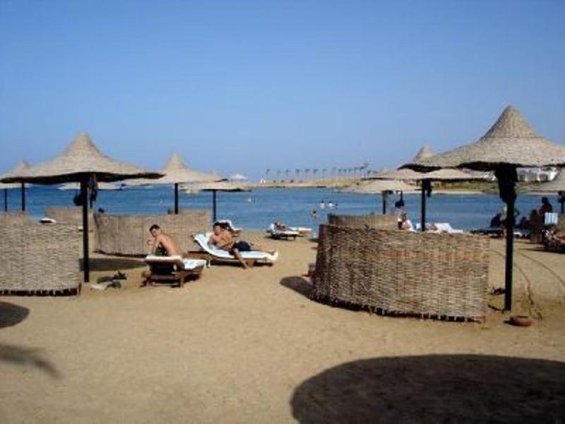 Royal Brayka Beach Resort Abu Dabab Buitenkant foto